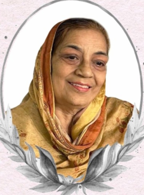 On the occasion of the first anniversary of Paramjit Kaur Bajaj, a prayer ceremony was held on 25